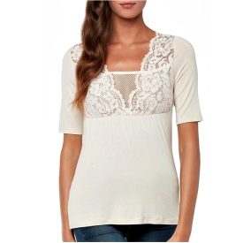 Intimissimi rövid ujjú top csipkével