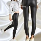 Tezenis talppántos bőrhatású leggings